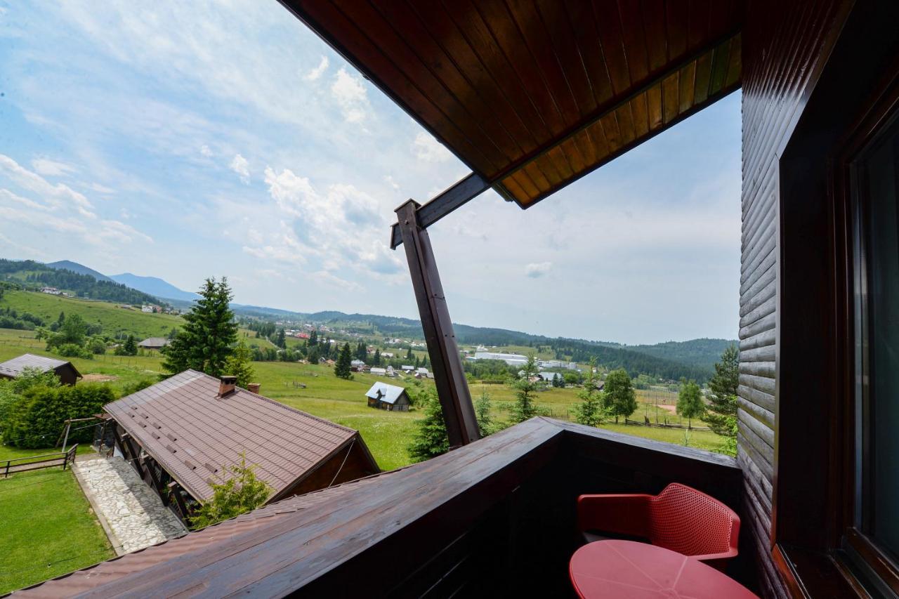 Pensiunea La Bella Vista Poiana Negrii Exterior foto